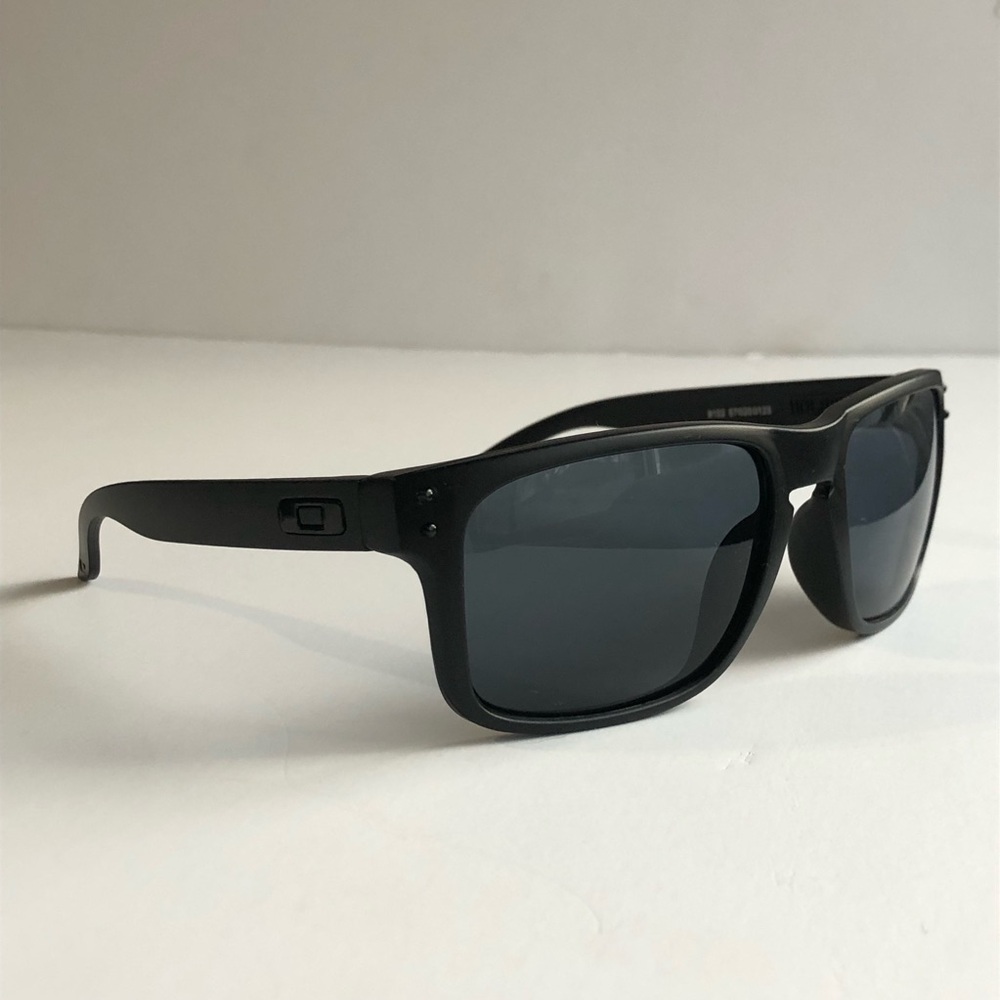 Oakley Holbrook Black 9102 - Picture 6 of 8